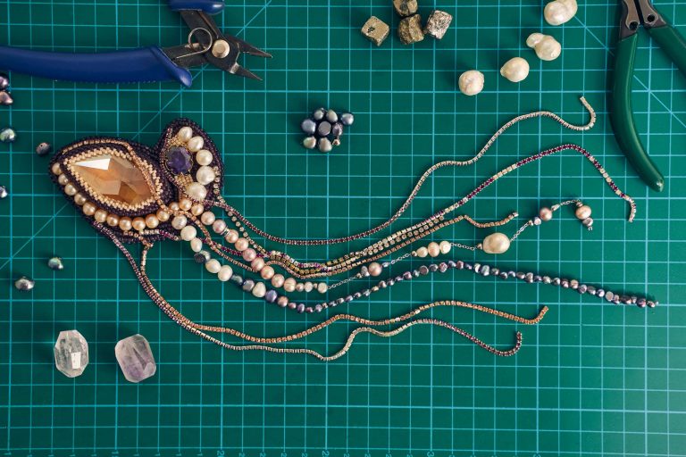 Unlocking Creativity Through Handmade Hair Accessories